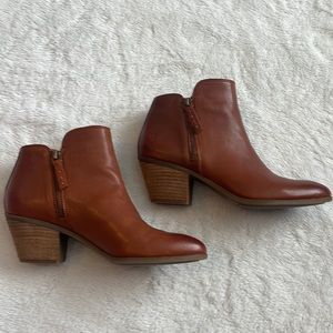 Frye Judith Cognac Double-zip Booties US 9.5
